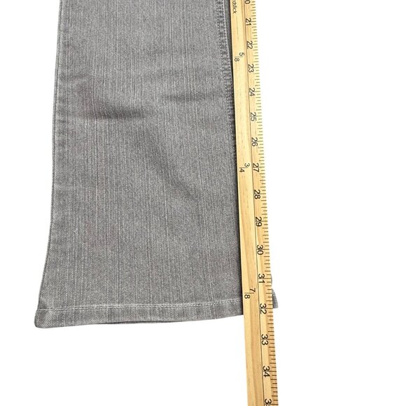 Cato Contemporary Womens Size 6 (31x32) Average Lower Rise Boot Cut Jeans Gray - Picture 10 of 14